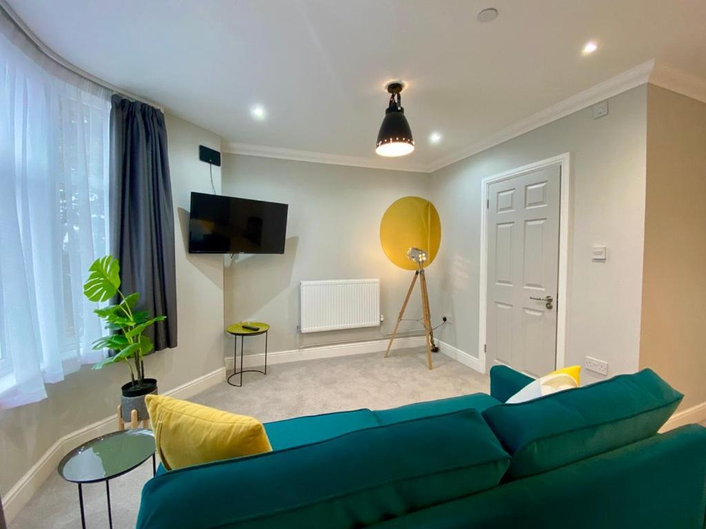 Stylish Modern Apartments Near Parks & Centre Cardiff Buitenkant foto