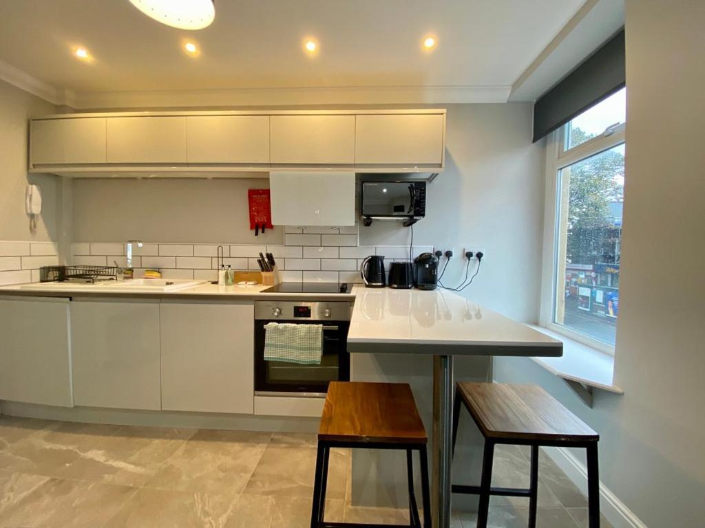 Stylish Modern Apartments Near Parks & Centre Cardiff Buitenkant foto