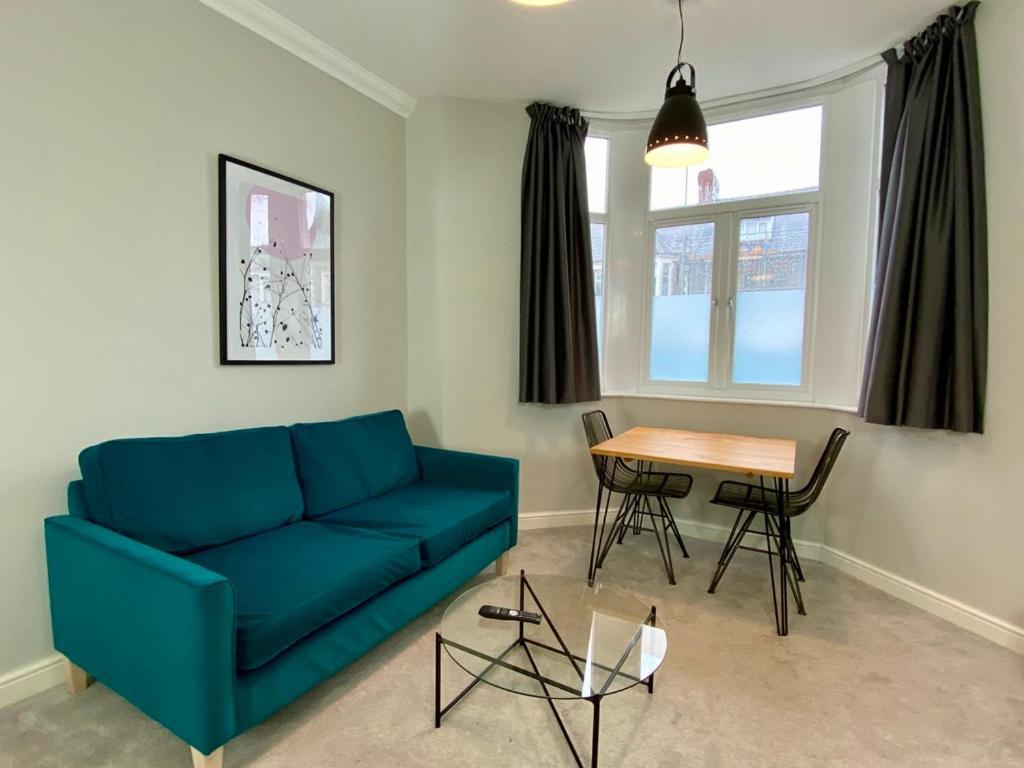 Stylish Modern Apartments Near Parks & Centre Cardiff Buitenkant foto