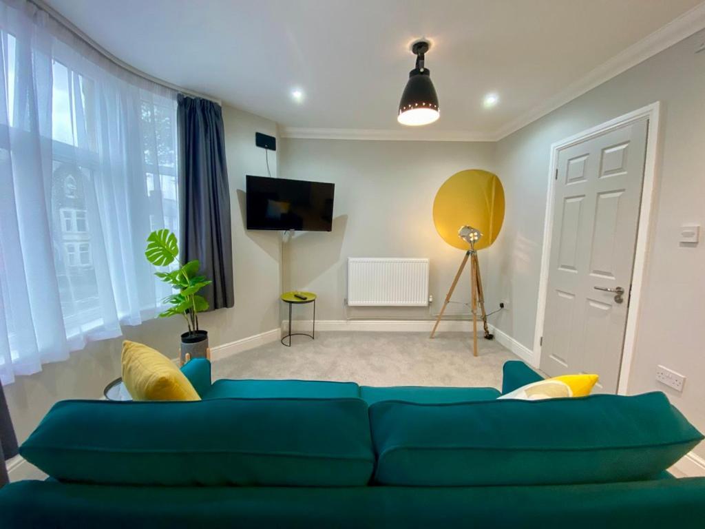 Stylish Modern Apartments Near Parks & Centre Cardiff Buitenkant foto