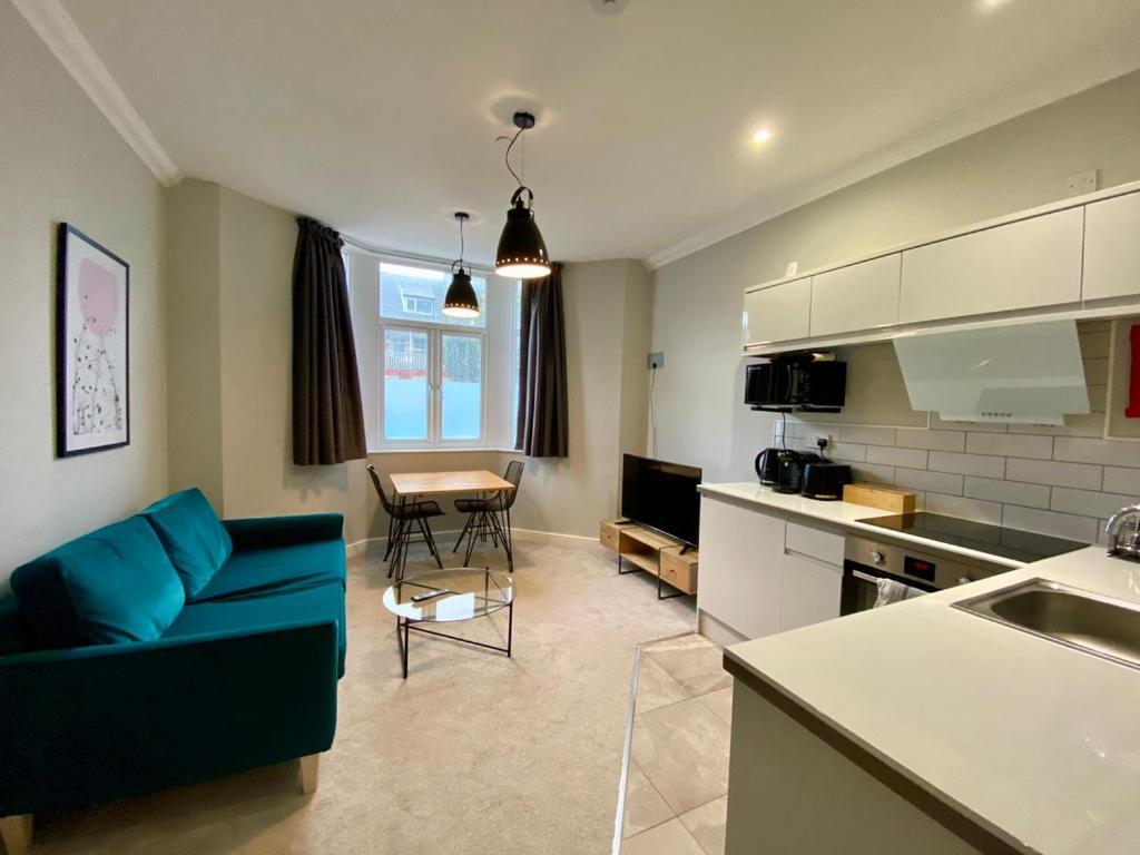 Stylish Modern Apartments Near Parks & Centre Cardiff Buitenkant foto