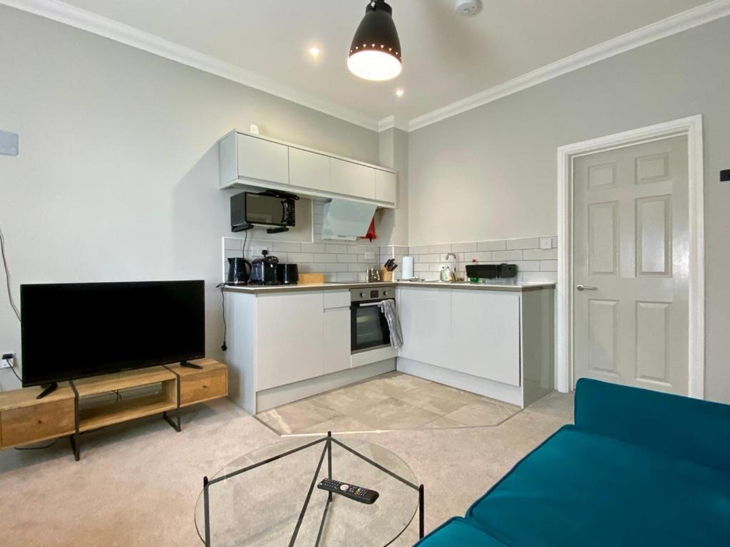 Stylish Modern Apartments Near Parks & Centre Cardiff Buitenkant foto